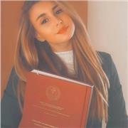 Sono laureata in Psicologia clinica presso l'Università degli Studi di Torino, possiedo inoltre la certificazione dei 24 crediti formativi per l'insegnamento